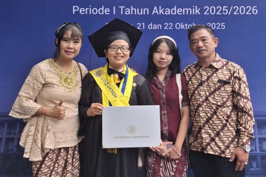 Felicia Servina Djuang: Lulusan Tercepat S2 UGM & Tips Suksesnya