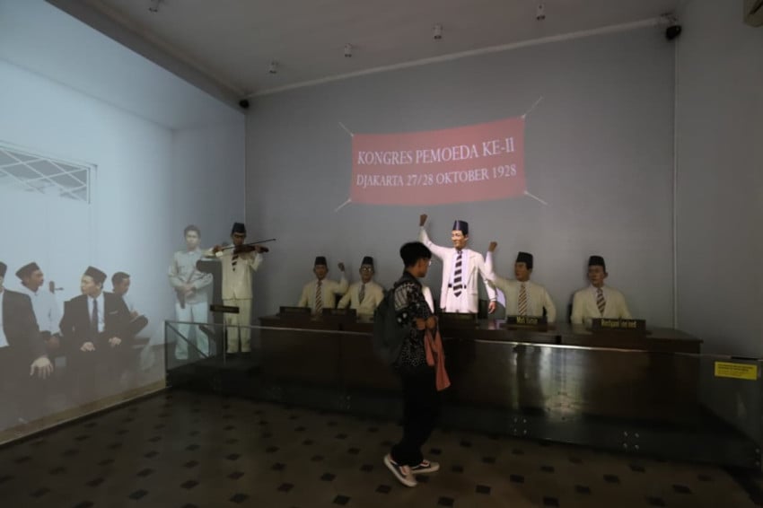 Teks Sumpah Pemuda Lengkap dan Tokoh