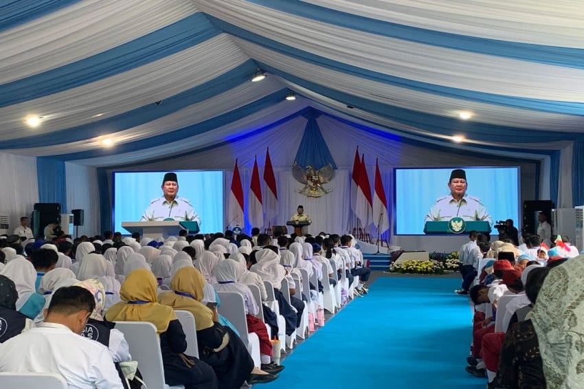Prabowo Luncurkan Smartboard: Transformasi Digital 288 Ribu Sekolah!