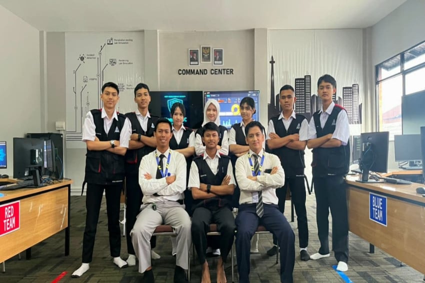 SMK Ini Jadi Pelopor Sekolah Kejuruan dengan Lab Keamanan Siber Pertama di Indonesia