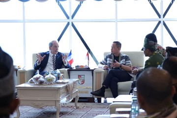 Pertahanan dan Pendidikan