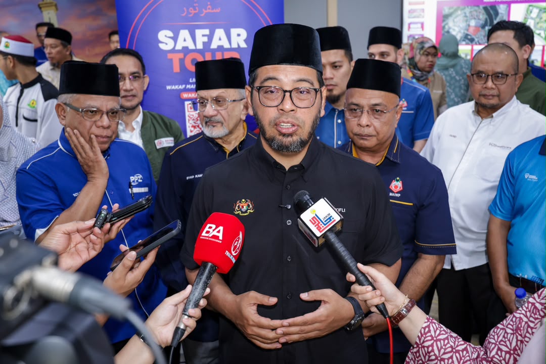 Ilustrasi safar tour wakaf untuk artikel Safar Tour Wakaf: Pewakaf Boleh 'Tidur Lena' – Zulkifli